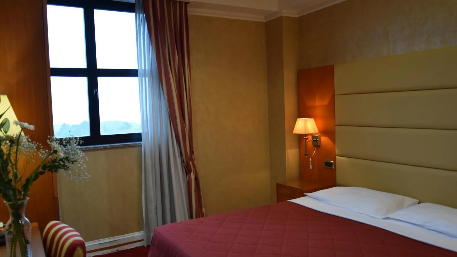 Hotel Perusia Perugia 4*,
